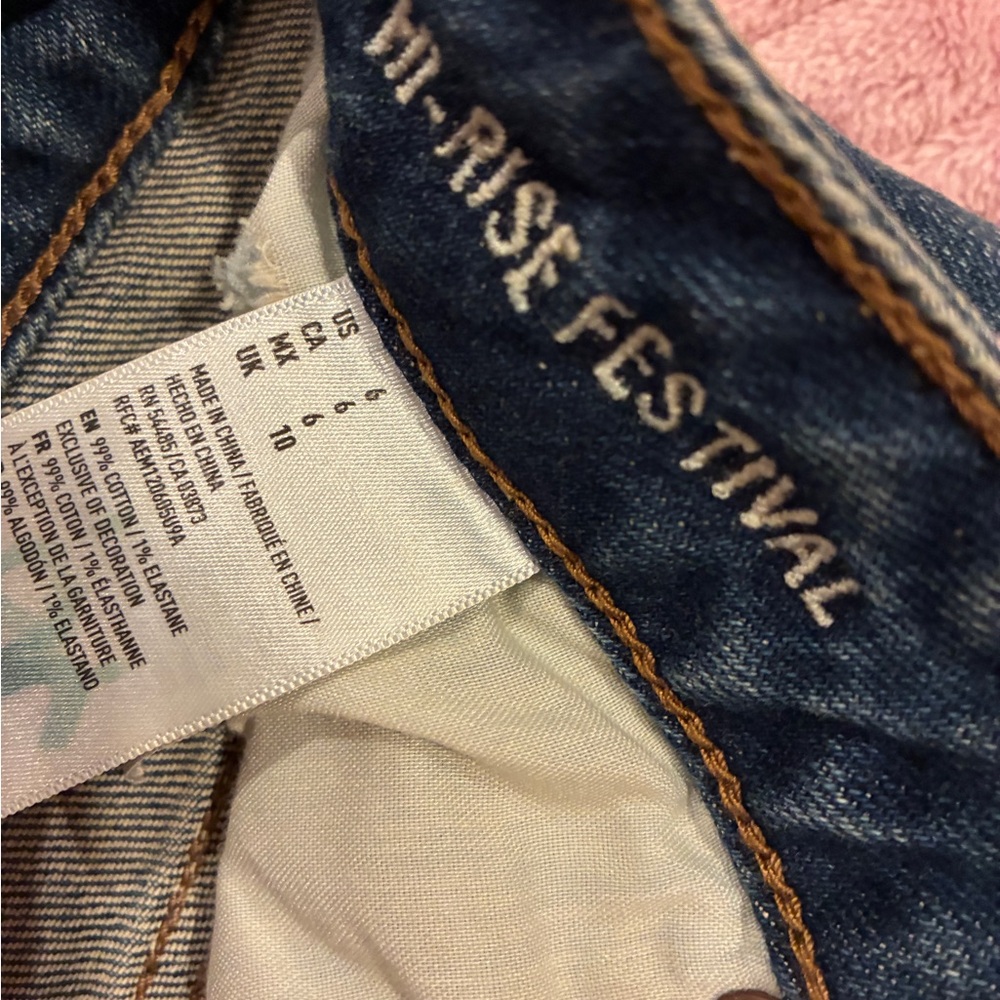 American Eagle Outfitters Blue Distressed Jean Shorts - Picture 3 of 4